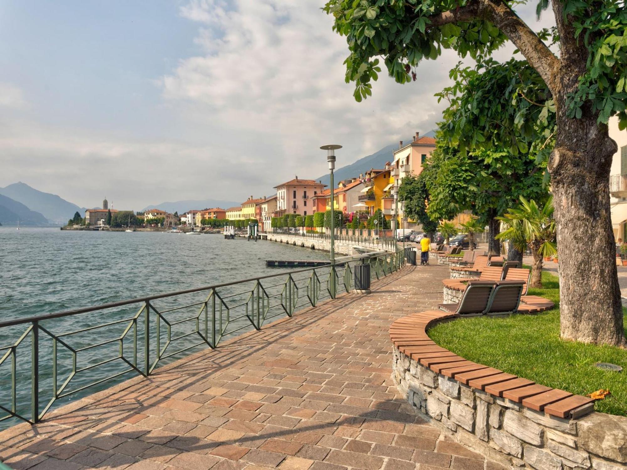 Wonderful Flat With Swimming Pool Lift And Garden Apartment Gravedona Exterior foto