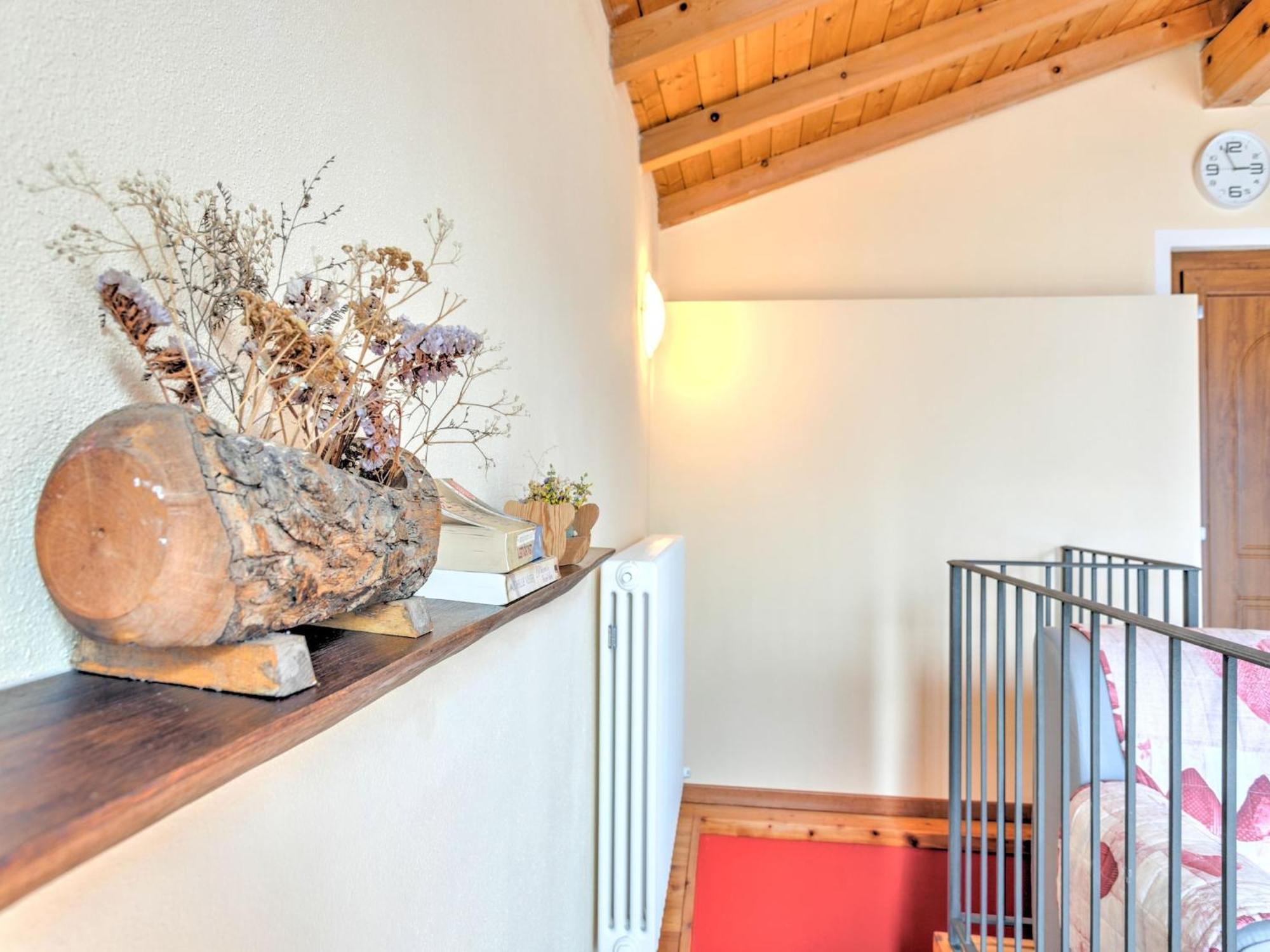Wonderful Flat With Swimming Pool Lift And Garden Apartment Gravedona Exterior foto