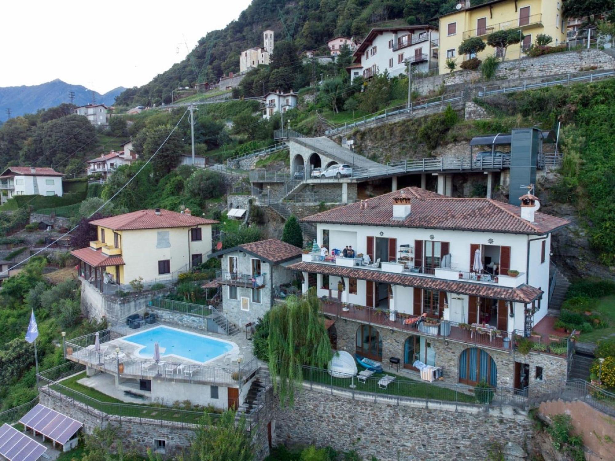 Wonderful Flat With Swimming Pool Lift And Garden Apartment Gravedona Exterior foto