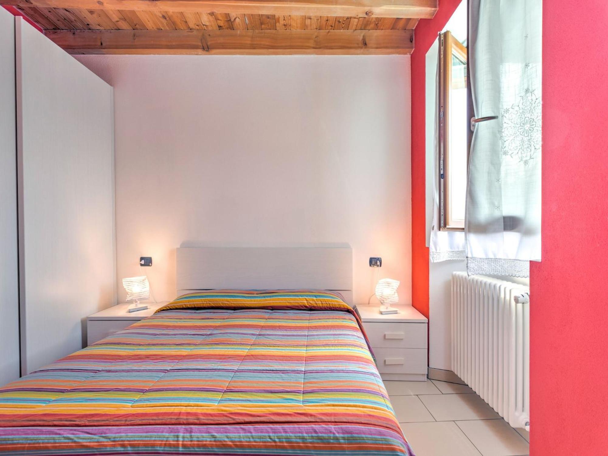 Wonderful Flat With Swimming Pool Lift And Garden Apartment Gravedona Exterior foto